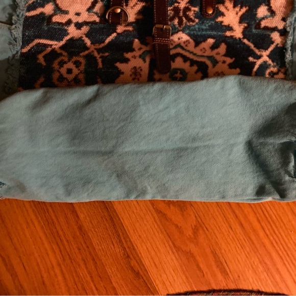 Myra Weekender - Picture 3 of 9